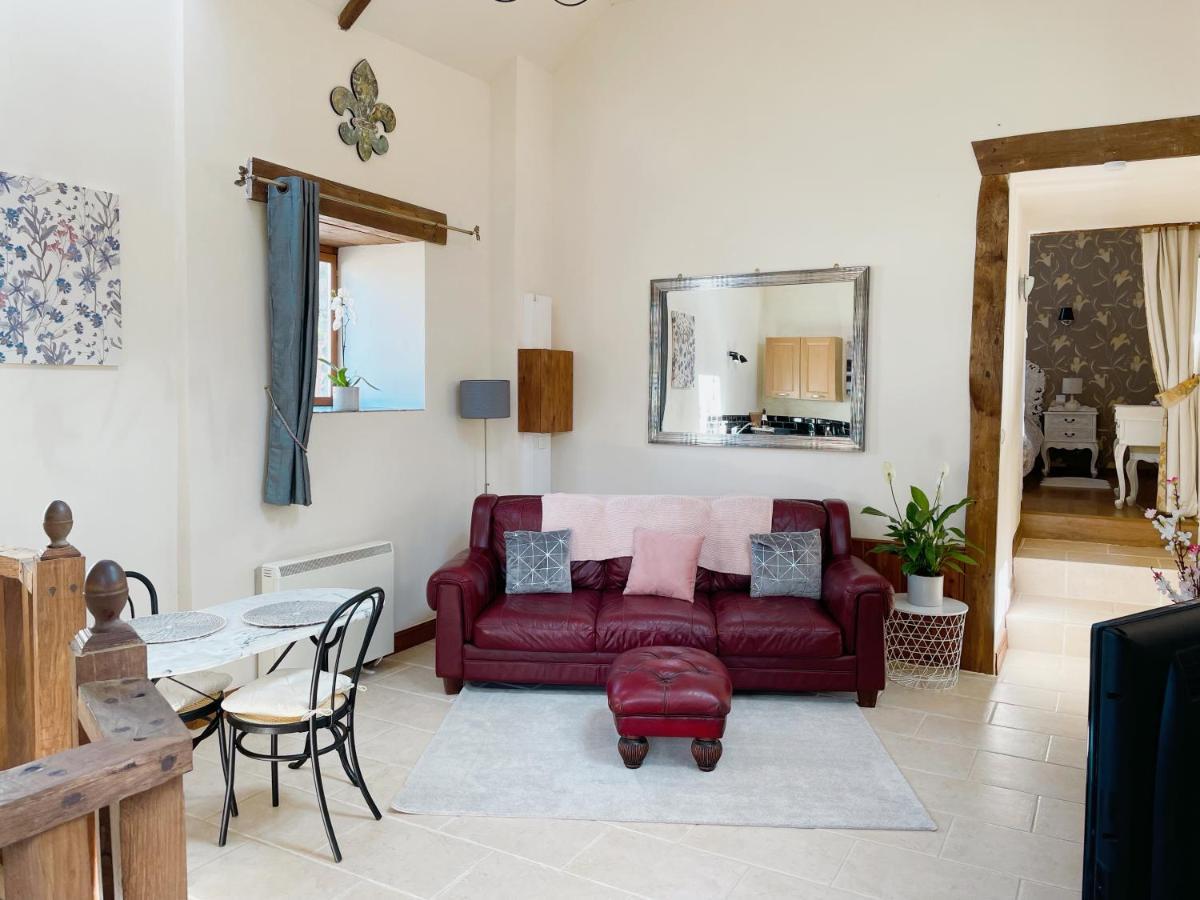 The Lotus. Romantic, Rural Hideaway Near Huelgoat Loqueffret Exterior photo